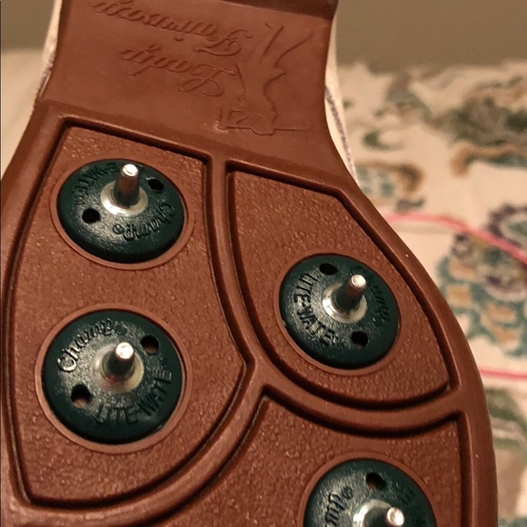 Golf shoes - Picture 3 of 3